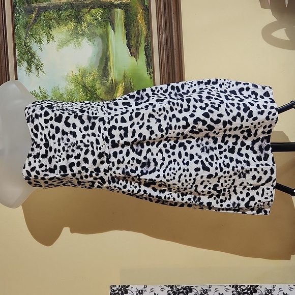 H&M cheetah dress  h5 - Picture 1 of 12
